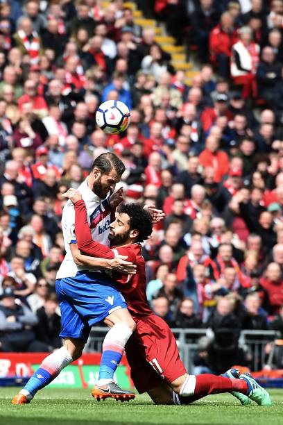 台上展现自 台上展现自