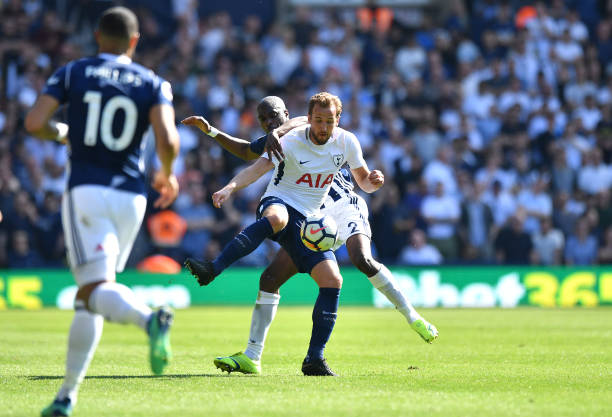 尊重他人始 尊重他人始