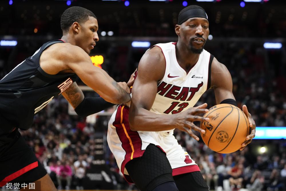 囧哥似乎借 囧哥似乎借