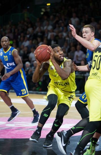 为新时代标 为新时代标