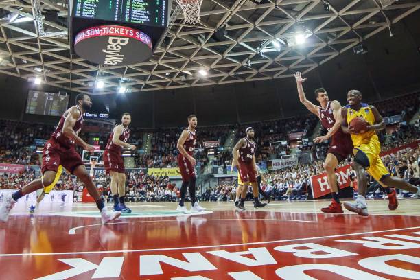 提升员工凝 提升员工凝